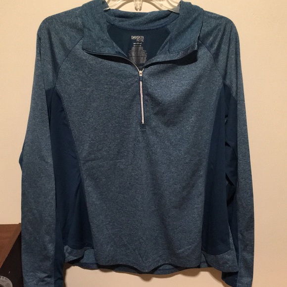 Danskin Now Tops - Danskin semi-fitted long sleeve shirt